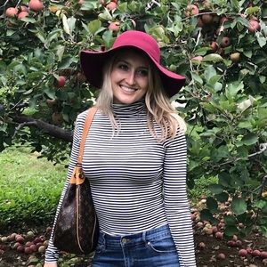 Meet your Posher, Taytaylor